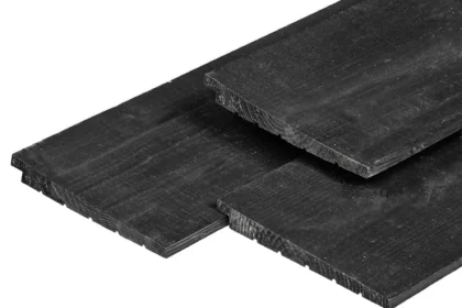 Midden-Europees vuren Zweeds rabat gedroogd, zichtzijde fijnbezaagd, zwart geïmpregneerd 1,1/2,2 x 19,5 cm