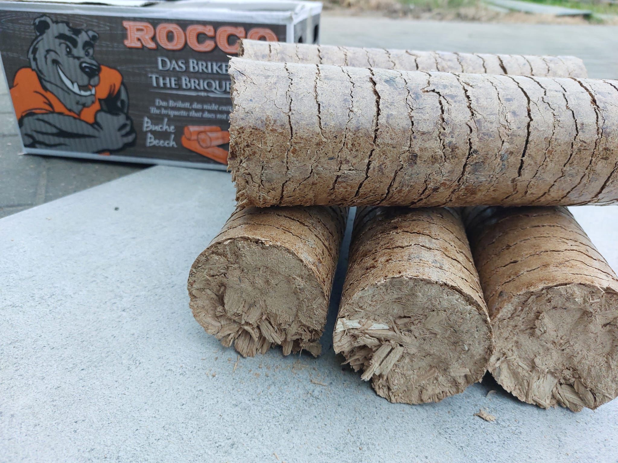 Rocco Nestro Hardhout Briketten